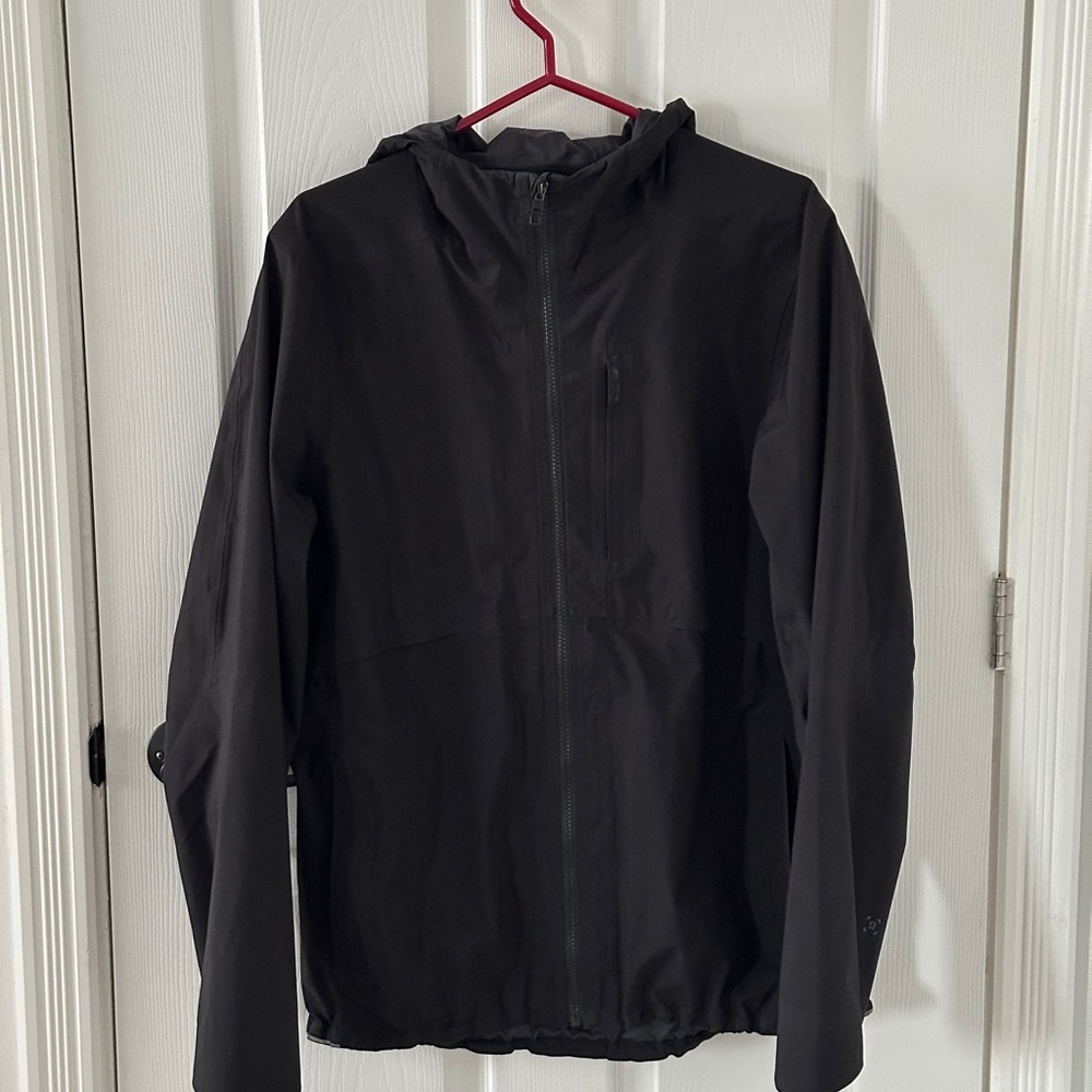 Lululemon Men's Black Hooded Jacket